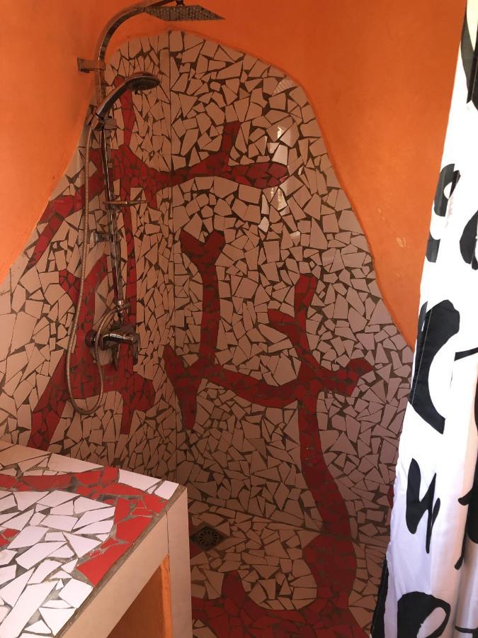 Bine Bassile Bed & Breakfast Guereo Екстериор снимка